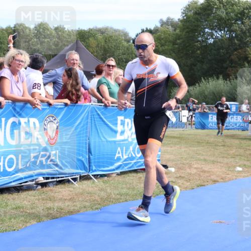 31.08.2025 - Elbe Triathlon Hamburg Strokosch-Dieckow http://msf.ph/oto/8655712 31.08.2025 11:53:28 Ziel 1339, 1425 meine-sportfotos.de