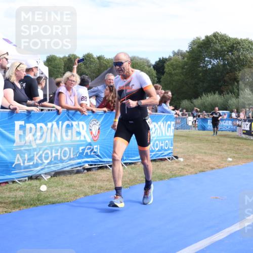 31.08.2025 - Elbe Triathlon Hamburg Strokosch-Dieckow http://msf.ph/oto/8655714 31.08.2025 11:53:28 Ziel 1339, 1425 meine-sportfotos.de