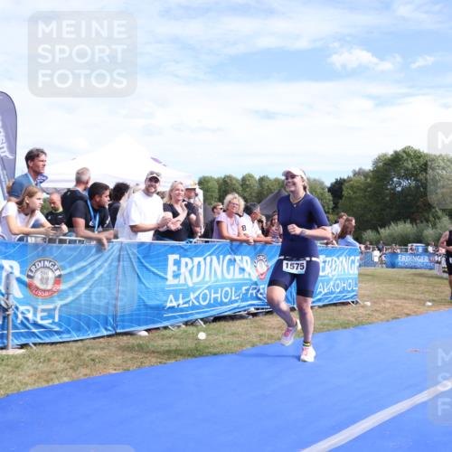 31.08.2025 - Elbe Triathlon Hamburg Strokosch-Dieckow http://msf.ph/oto/8655735 31.08.2025 11:53:46 Ziel 1317, 1431, 1575 meine-sportfotos.de