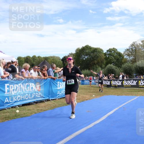 31.08.2025 - Elbe Triathlon Hamburg Strokosch-Dieckow http://msf.ph/oto/8655757 31.08.2025 11:54:21 Ziel 847, 1311, 1454 meine-sportfotos.de
