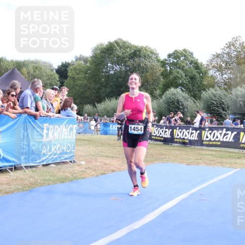 31.08.2025 - Elbe Triathlon Hamburg Strokosch-Dieckow http://msf.ph/oto/8655775 31.08.2025 11:54:29 Ziel 1311, 1454, 1580 meine-sportfotos.de