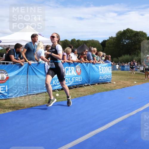 31.08.2025 - Elbe Triathlon Hamburg Strokosch-Dieckow http://msf.ph/oto/8655805 31.08.2025 11:54:52 Ziel 775, 879, 999, 1295, 1367, 1422 meine-sportfotos.de