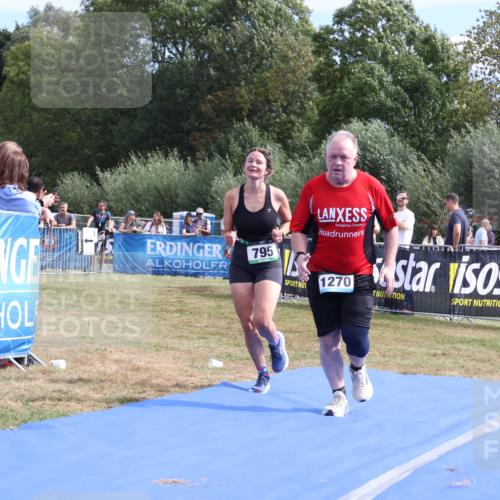 31.08.2025 - Elbe Triathlon Hamburg Strokosch-Dieckow http://msf.ph/oto/8655833 31.08.2025 11:55:02 Ziel 419, 795, 879, 999, 1270, 1295, 1422 meine-sportfotos.de