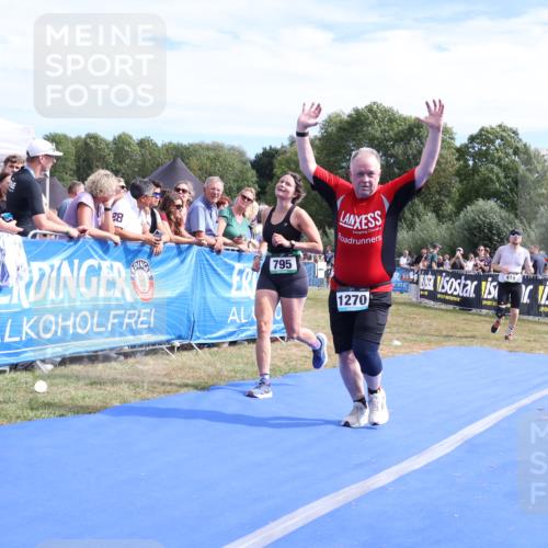 31.08.2025 - Elbe Triathlon Hamburg Strokosch-Dieckow http://msf.ph/oto/8655842 31.08.2025 11:55:03 Ziel 419, 795, 879, 999, 1270, 1295, 1422, 1609 meine-sportfotos.de