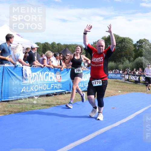 31.08.2025 - Elbe Triathlon Hamburg Strokosch-Dieckow http://msf.ph/oto/8655843 31.08.2025 11:55:04 Ziel 419, 795, 879, 999, 1270, 1295, 1609 meine-sportfotos.de