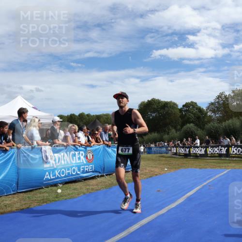 31.08.2025 - Elbe Triathlon Hamburg Strokosch-Dieckow http://msf.ph/oto/8655872 31.08.2025 11:55:19 Ziel 677, 1492 meine-sportfotos.de