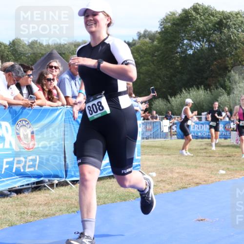 31.08.2025 - Elbe Triathlon Hamburg Strokosch-Dieckow http://msf.ph/oto/8655880 31.08.2025 11:55:29 Ziel 808, 1428, 1443 meine-sportfotos.de