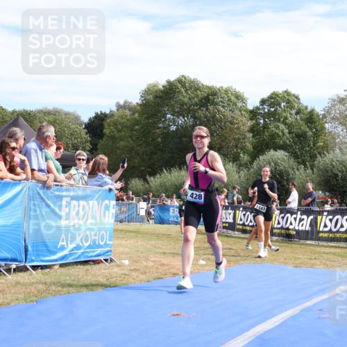 31.08.2025 - Elbe Triathlon Hamburg Strokosch-Dieckow http://msf.ph/oto/8655882 31.08.2025 11:55:32 Ziel 404, 808, 1428, 1443 meine-sportfotos.de
