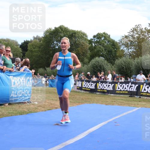 31.08.2025 - Elbe Triathlon Hamburg Strokosch-Dieckow http://msf.ph/oto/8655925 31.08.2025 11:56:13 Ziel 930, 931, 988, 1370, 1484 meine-sportfotos.de