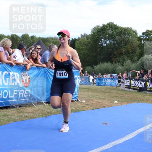 31.08.2025 - Elbe Triathlon Hamburg Strokosch-Dieckow http://msf.ph/oto/8655953 31.08.2025 11:56:43 Ziel 777, 1410, 1450, 1481, 1498 meine-sportfotos.de