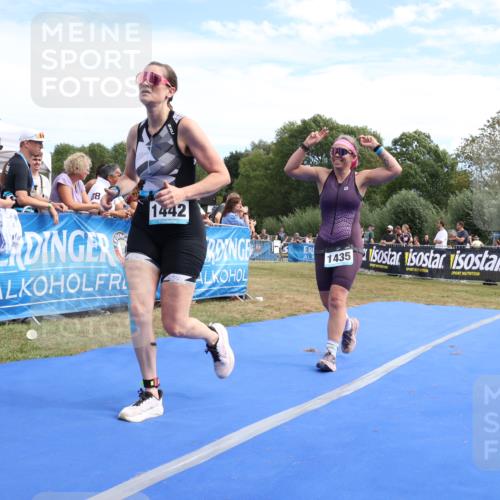 31.08.2025 - Elbe Triathlon Hamburg Strokosch-Dieckow http://msf.ph/oto/8655978 31.08.2025 11:57:07 Ziel 1374, 1435, 1442, 1448, 1462 meine-sportfotos.de