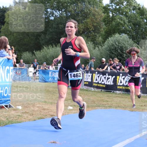 31.08.2025 - Elbe Triathlon Hamburg Strokosch-Dieckow http://msf.ph/oto/8655995 31.08.2025 11:57:15 Ziel 1429, 1448, 1462 meine-sportfotos.de