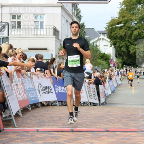 31.08.2025 - 21. Blankeneser Heldenlauf Strokosch-Dieckow http://msf.ph/oto/8656004 31.08.2025 10:58:49 Ziel 3077 meine-sportfotos.de