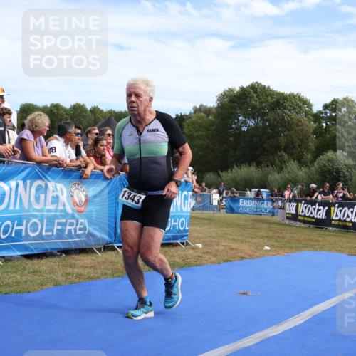 31.08.2025 - Elbe Triathlon Hamburg Strokosch-Dieckow http://msf.ph/oto/8656015 31.08.2025 11:57:26 Ziel 1343 meine-sportfotos.de