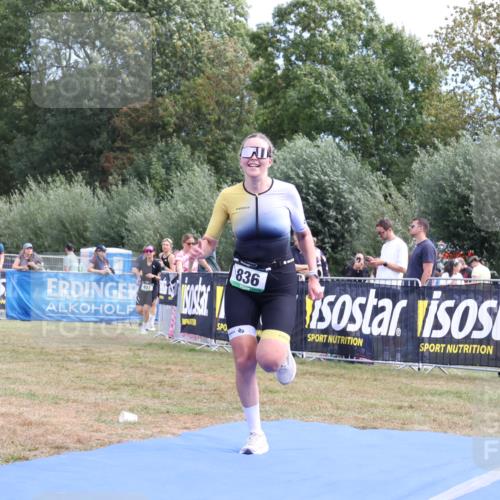 31.08.2025 - Elbe Triathlon Hamburg Strokosch-Dieckow http://msf.ph/oto/8656018 31.08.2025 11:57:35 Ziel 836, 1519 meine-sportfotos.de
