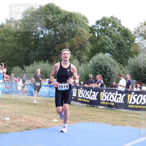31.08.2025 - Elbe Triathlon Hamburg Strokosch-Dieckow http://msf.ph/oto/8656026 31.08.2025 11:57:43 Ziel 1519, 1534 meine-sportfotos.de