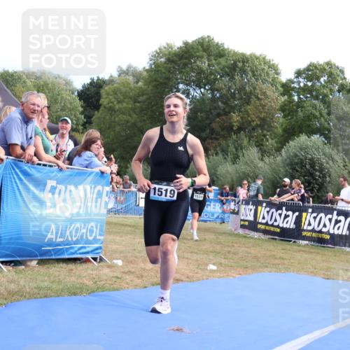 31.08.2025 - Elbe Triathlon Hamburg Strokosch-Dieckow http://msf.ph/oto/8656028 31.08.2025 11:57:44 Ziel 1519, 1534 meine-sportfotos.de