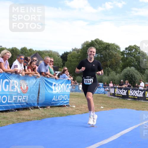 31.08.2025 - Elbe Triathlon Hamburg Strokosch-Dieckow http://msf.ph/oto/8656038 31.08.2025 11:57:49 Ziel 1519, 1534 meine-sportfotos.de