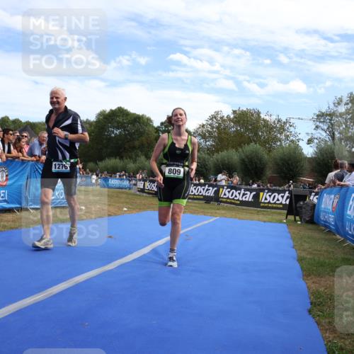 31.08.2025 - Elbe Triathlon Hamburg Strokosch-Dieckow http://msf.ph/oto/8656066 31.08.2025 11:58:06 Ziel 809, 1276, 1393, 1476 meine-sportfotos.de