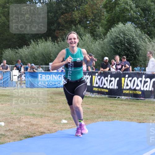 31.08.2025 - Elbe Triathlon Hamburg Strokosch-Dieckow http://msf.ph/oto/8656134 31.08.2025 11:59:01 Ziel 1361, 1408, 1433 meine-sportfotos.de