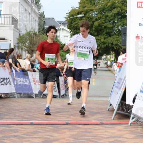 31.08.2025 - 21. Blankeneser Heldenlauf Strokosch-Dieckow http://msf.ph/oto/8656138 31.08.2025 10:58:34 Ziel 3064, 3651, 3457 meine-sportfotos.de