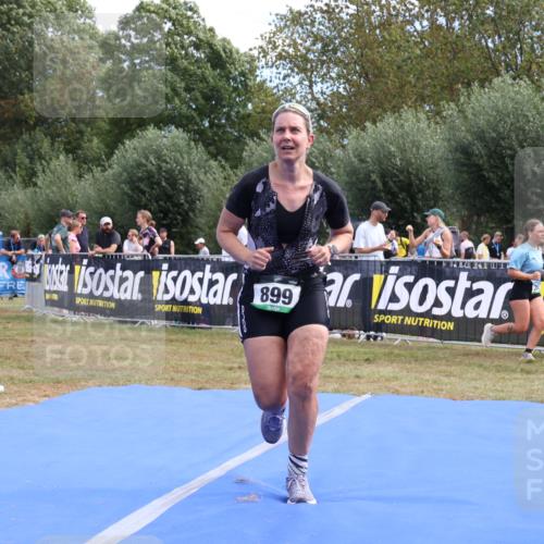 31.08.2025 - Elbe Triathlon Hamburg Strokosch-Dieckow http://msf.ph/oto/8656144 31.08.2025 11:59:17 Ziel 749, 899 meine-sportfotos.de