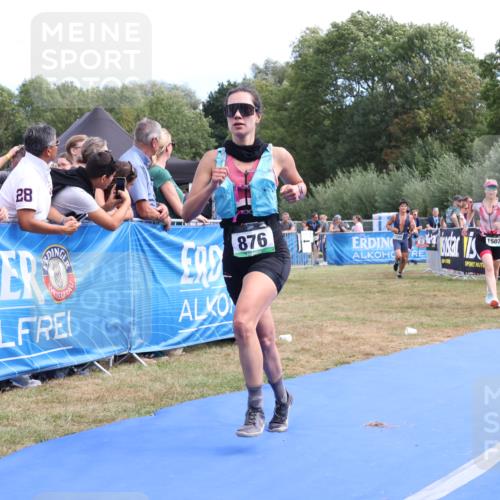 31.08.2025 - Elbe Triathlon Hamburg Strokosch-Dieckow http://msf.ph/oto/8656155 31.08.2025 11:59:34 Ziel 876, 1502, 1588 meine-sportfotos.de