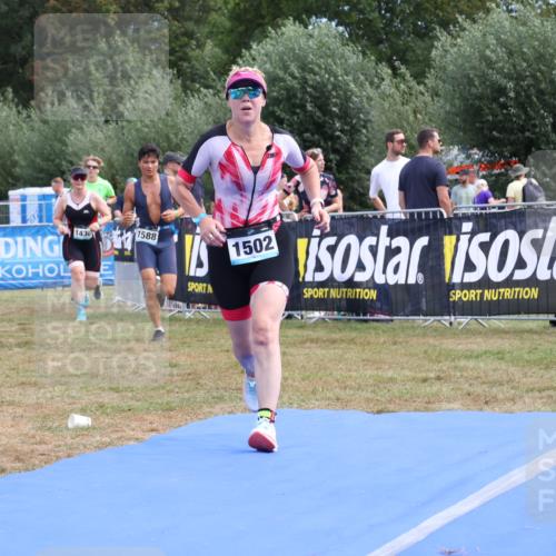 31.08.2025 - Elbe Triathlon Hamburg Strokosch-Dieckow http://msf.ph/oto/8656161 31.08.2025 11:59:36 Ziel 876, 1430, 1502, 1588 meine-sportfotos.de