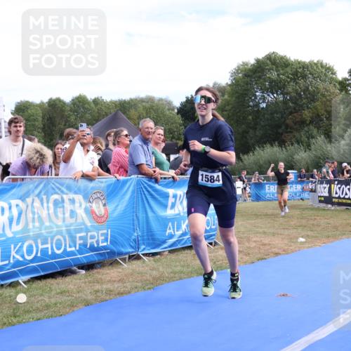 31.08.2025 - Elbe Triathlon Hamburg Strokosch-Dieckow http://msf.ph/oto/8656211 31.08.2025 11:59:57 Ziel 1407, 1530, 1584, 1610 meine-sportfotos.de