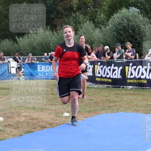 31.08.2025 - Elbe Triathlon Hamburg Strokosch-Dieckow http://msf.ph/oto/8656227 31.08.2025 12:00:14 Ziel 1353, 1463 meine-sportfotos.de