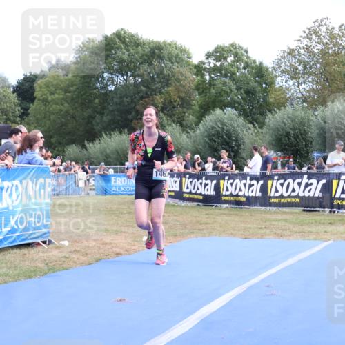 31.08.2025 - Elbe Triathlon Hamburg Strokosch-Dieckow http://msf.ph/oto/8656239 31.08.2025 12:00:17 Ziel 1353, 1463 meine-sportfotos.de