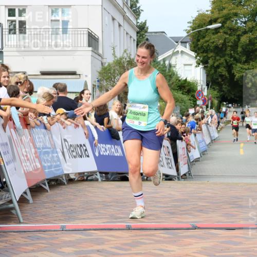 31.08.2025 - 21. Blankeneser Heldenlauf Strokosch-Dieckow http://msf.ph/oto/8656240 31.08.2025 10:58:24 Ziel 3558 meine-sportfotos.de