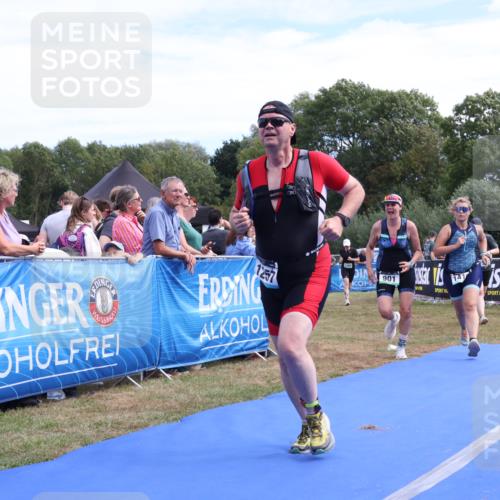 31.08.2025 - Elbe Triathlon Hamburg Strokosch-Dieckow http://msf.ph/oto/8656246 31.08.2025 12:00:37 Ziel 901, 1257, 1386, 1416, 1537 meine-sportfotos.de