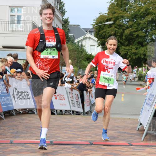 31.08.2025 - 21. Blankeneser Heldenlauf Strokosch-Dieckow http://msf.ph/oto/8656269 31.08.2025 10:58:08 Ziel 3389, 3514, 3425, 3387 meine-sportfotos.de