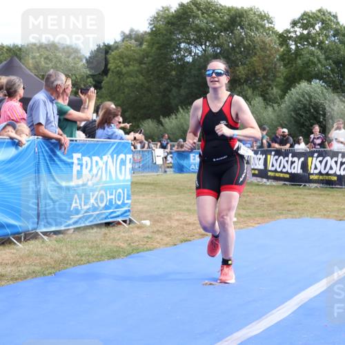 31.08.2025 - Elbe Triathlon Hamburg Strokosch-Dieckow http://msf.ph/oto/8656321 31.08.2025 12:01:04 Ziel 905, 1438, 1516 meine-sportfotos.de