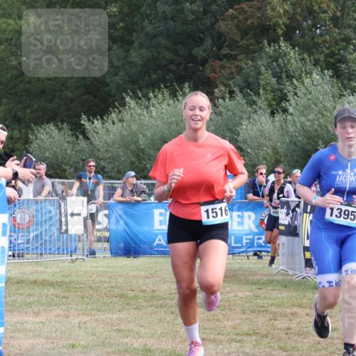 31.08.2025 - Elbe Triathlon Hamburg Strokosch-Dieckow http://msf.ph/oto/8656326 31.08.2025 12:01:12 Ziel 1395, 1516 meine-sportfotos.de