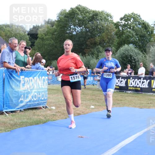 31.08.2025 - Elbe Triathlon Hamburg Strokosch-Dieckow http://msf.ph/oto/8656331 31.08.2025 12:01:13 Ziel 1395, 1409, 1516 meine-sportfotos.de
