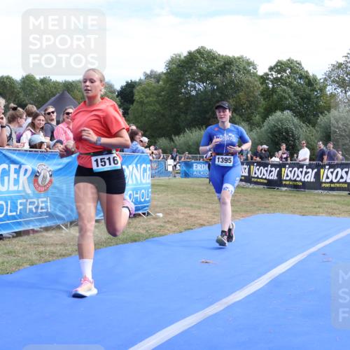 31.08.2025 - Elbe Triathlon Hamburg Strokosch-Dieckow http://msf.ph/oto/8656335 31.08.2025 12:01:14 Ziel 1395, 1409, 1516 meine-sportfotos.de
