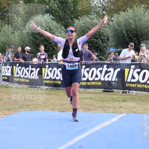 31.08.2025 - Elbe Triathlon Hamburg Strokosch-Dieckow http://msf.ph/oto/8656344 31.08.2025 12:01:20 Ziel 1395, 1409 meine-sportfotos.de