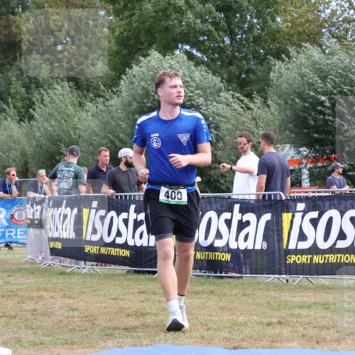 31.08.2025 - Elbe Triathlon Hamburg Strokosch-Dieckow http://msf.ph/oto/8656360 31.08.2025 12:01:43 Ziel 400, 914 meine-sportfotos.de
