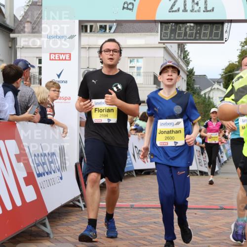 31.08.2025 - 21. Blankeneser Heldenlauf Strokosch-Dieckow http://msf.ph/oto/8656394 31.08.2025 10:30:56 Ziel 2594, 2376, 2209, 2136, 2168, 2600, 2206, 2309, 2310 meine-sportfotos.de