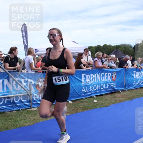 31.08.2025 - Elbe Triathlon Hamburg Strokosch-Dieckow http://msf.ph/oto/8656415 31.08.2025 12:03:10 Ziel 1510 meine-sportfotos.de