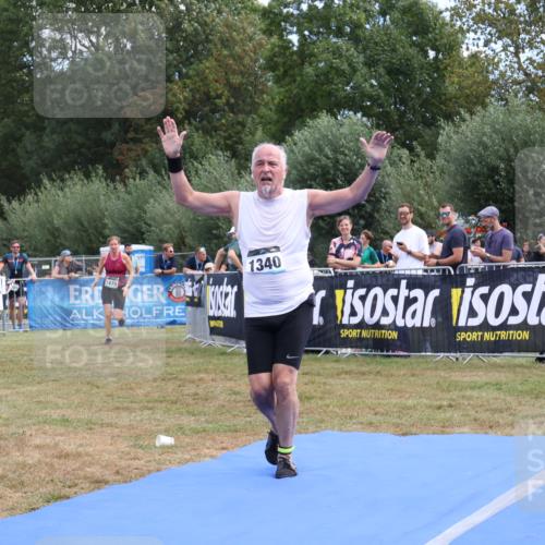 31.08.2025 - Elbe Triathlon Hamburg Strokosch-Dieckow http://msf.ph/oto/8656422 31.08.2025 12:03:15 Ziel 1340, 1475, 1590 meine-sportfotos.de