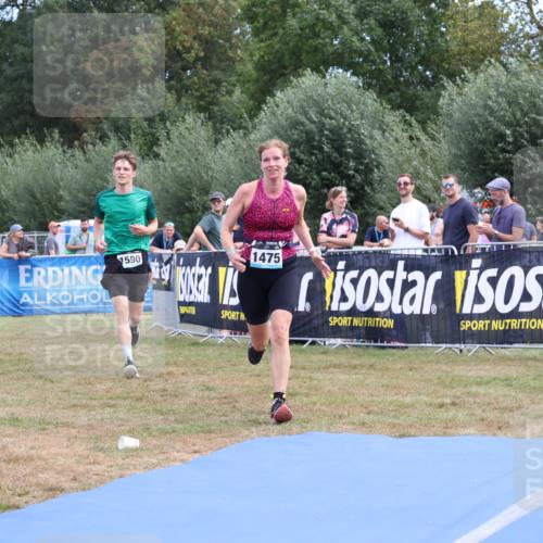 31.08.2025 - Elbe Triathlon Hamburg Strokosch-Dieckow http://msf.ph/oto/8656432 31.08.2025 12:03:20 Ziel 1340, 1475, 1590 meine-sportfotos.de