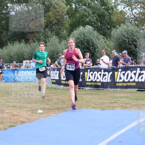 31.08.2025 - Elbe Triathlon Hamburg Strokosch-Dieckow http://msf.ph/oto/8656434 31.08.2025 12:03:21 Ziel 1340, 1475, 1590 meine-sportfotos.de