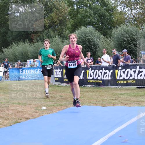 31.08.2025 - Elbe Triathlon Hamburg Strokosch-Dieckow http://msf.ph/oto/8656437 31.08.2025 12:03:21 Ziel 1340, 1475, 1590 meine-sportfotos.de