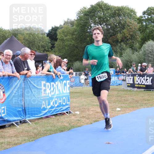 31.08.2025 - Elbe Triathlon Hamburg Strokosch-Dieckow http://msf.ph/oto/8656443 31.08.2025 12:03:24 Ziel 1340, 1475, 1590 meine-sportfotos.de