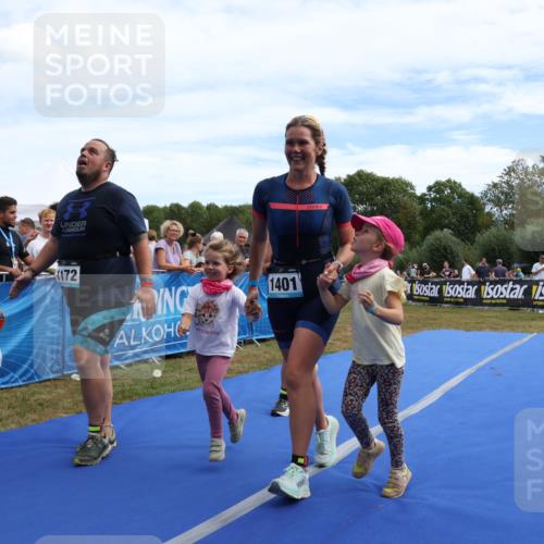 31.08.2025 - Elbe Triathlon Hamburg Strokosch-Dieckow http://msf.ph/oto/8656456 31.08.2025 12:03:53 Ziel 1172, 1387, 1401 meine-sportfotos.de