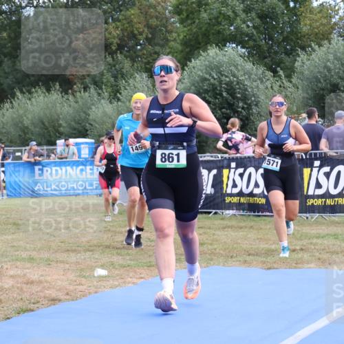 31.08.2025 - Elbe Triathlon Hamburg Strokosch-Dieckow http://msf.ph/oto/8656462 31.08.2025 12:04:01 Ziel 861, 1441, 1497, 1571 meine-sportfotos.de