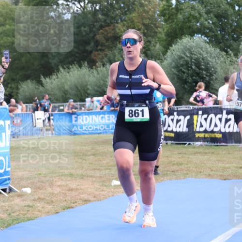 31.08.2025 - Elbe Triathlon Hamburg Strokosch-Dieckow http://msf.ph/oto/8656463 31.08.2025 12:04:02 Ziel 861, 1441, 1497, 1571 meine-sportfotos.de